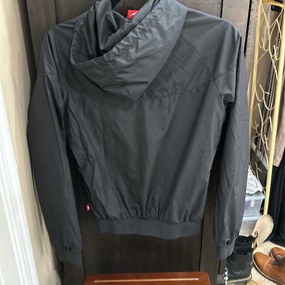 Woman’s Nike Jacket - Picture 2 of 3